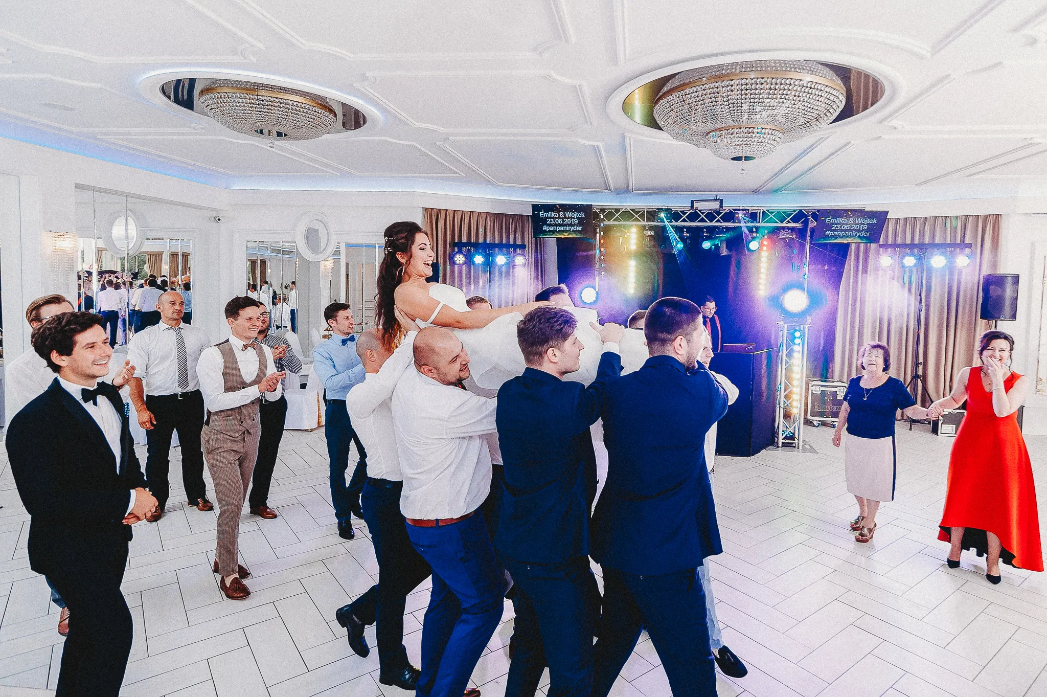 Zdjęcie galerii 132